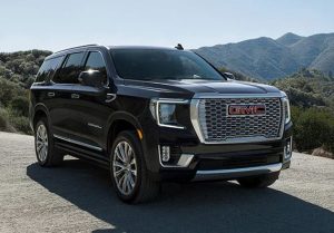 A 2024 GMC Yukon parked near a cliffside near Carmel, Indiana