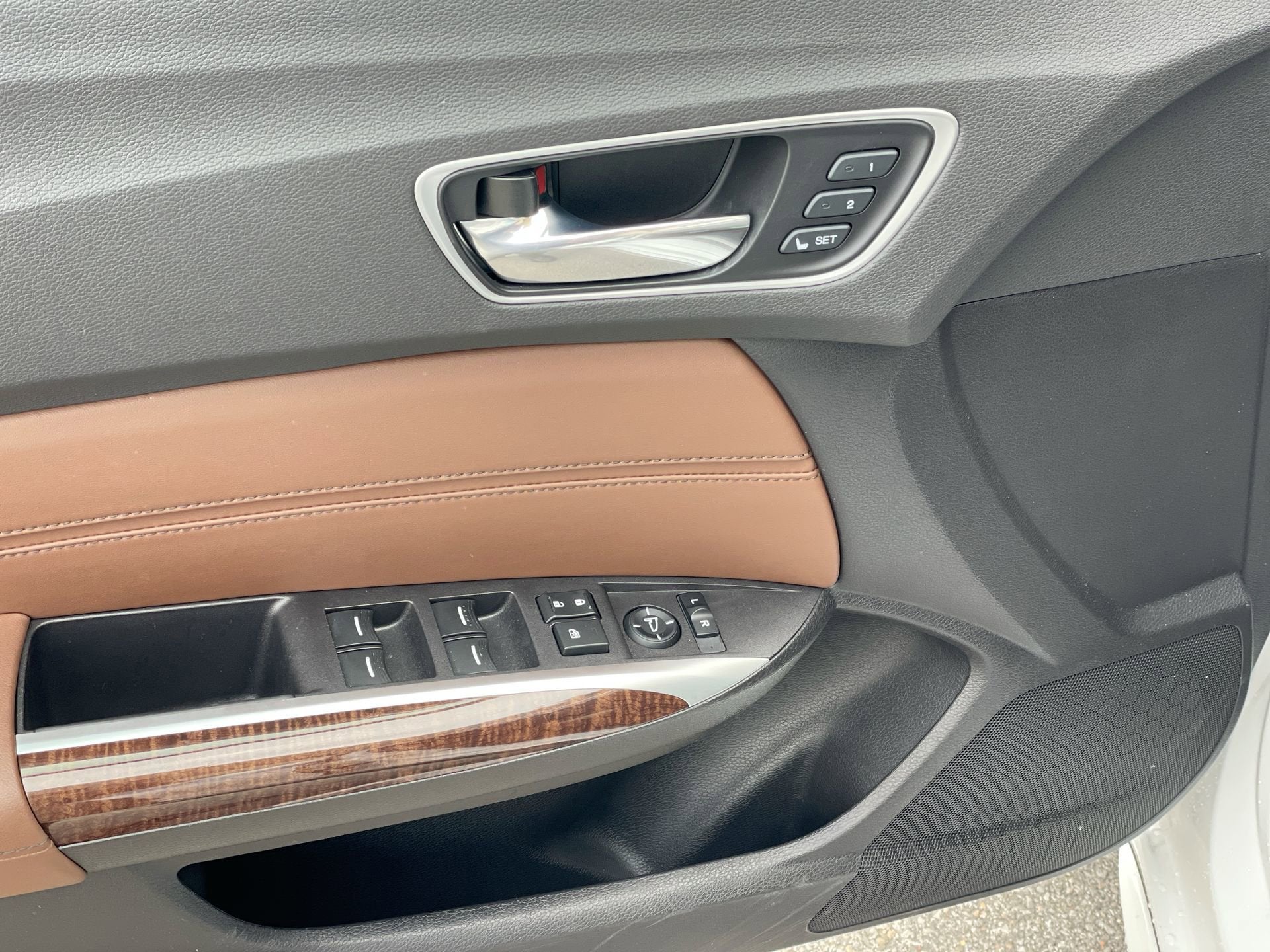 2020 Acura TLX w/Technology Pkg