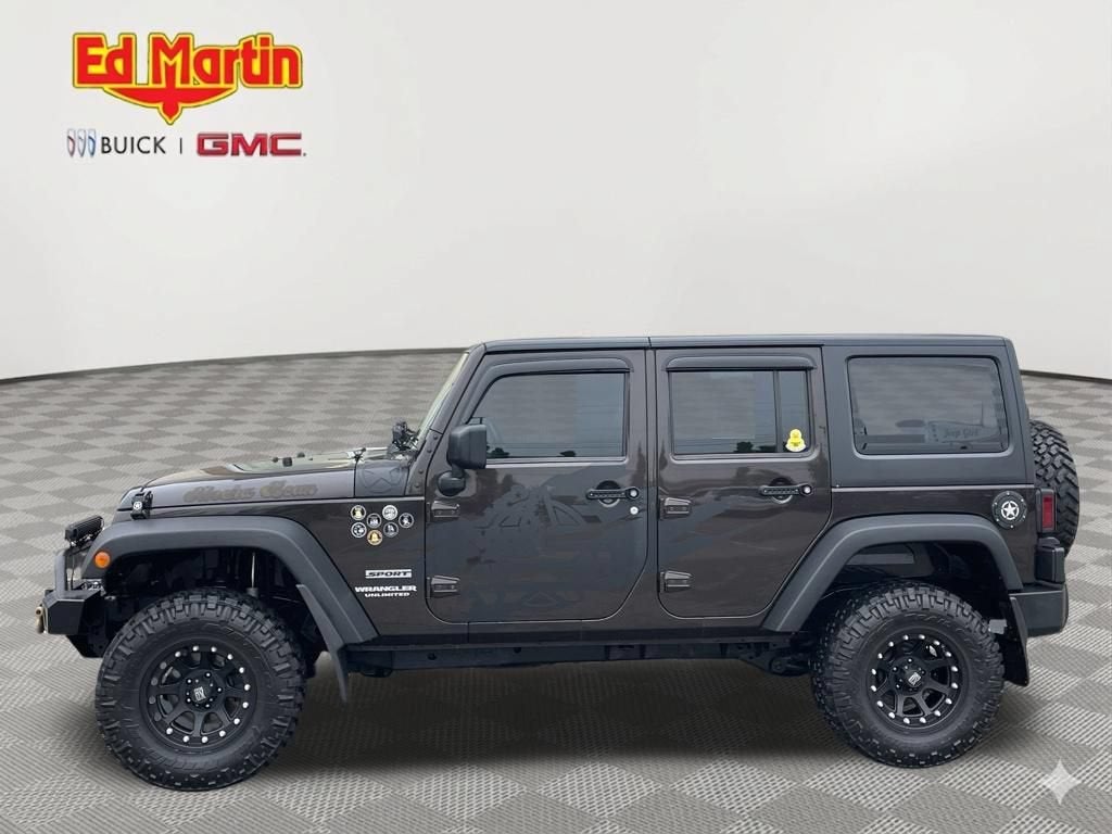 Used 2013 Jeep Wrangler Unlimited Sport with VIN 1C4BJWDG7DL658192 for sale in Carmel, IN