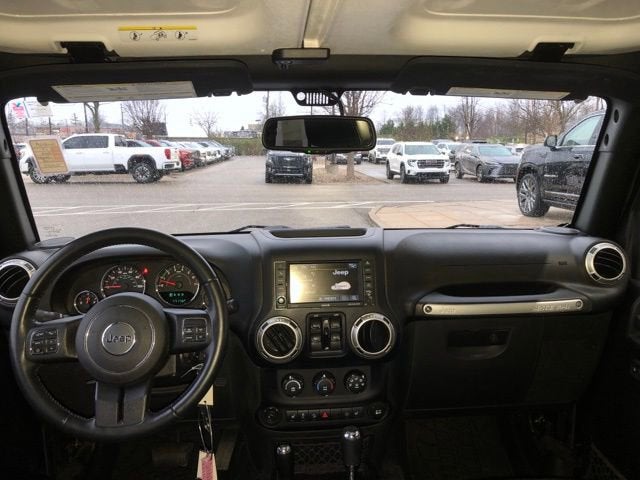 2017 Jeep Wrangler Unlimited Sahara 4x4