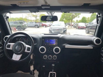 2017 Jeep Wrangler Unlimited Sahara 4x4