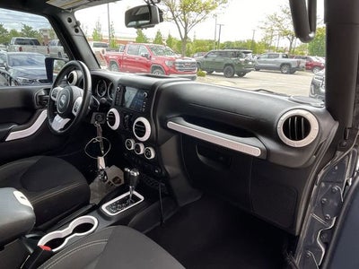 2017 Jeep Wrangler Unlimited Sahara 4x4
