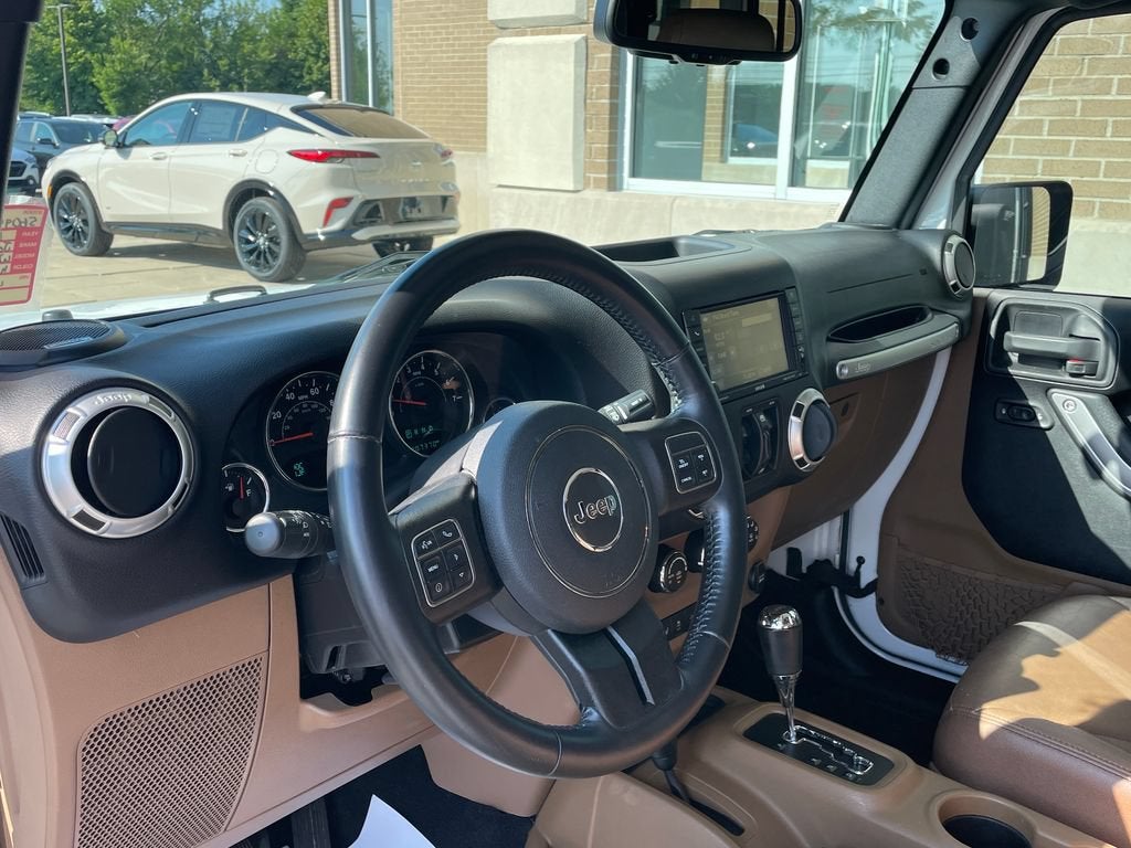 2016 Jeep Wrangler Unlimited Sahara