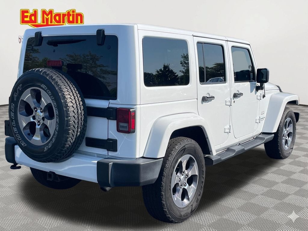 2016 Jeep Wrangler Unlimited Sahara