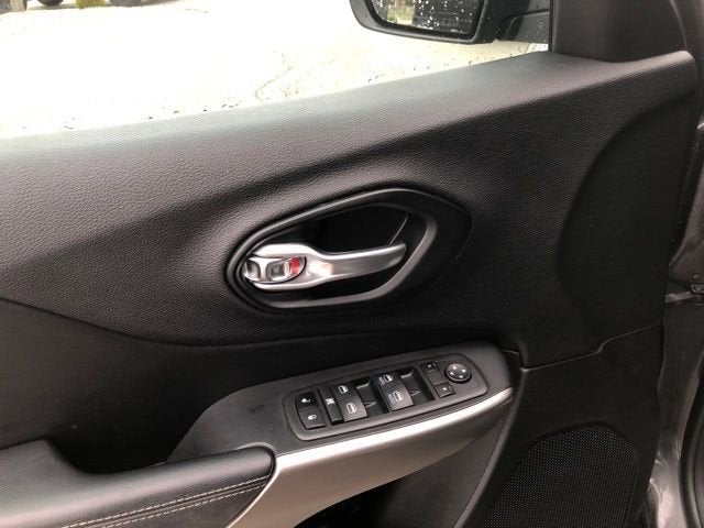 2021 Jeep Cherokee 80th Anniversary FWD