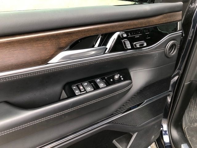 2023 Jeep Grand Wagoneer Series II 4x4