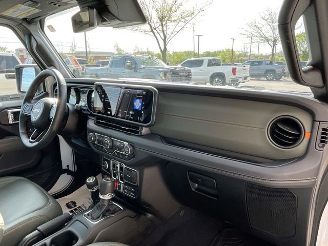 2025 Jeep Gladiator Mojave 4x4