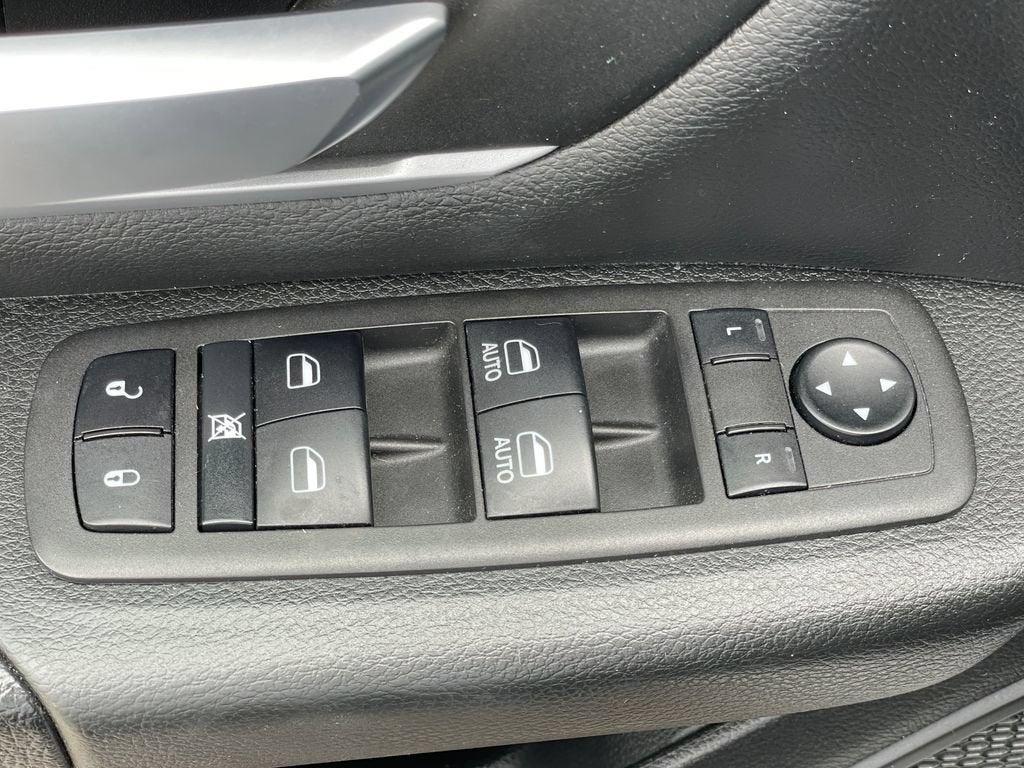 2022 RAM 1500 Big Horn Quad Cab 4x4 6'4" Box
