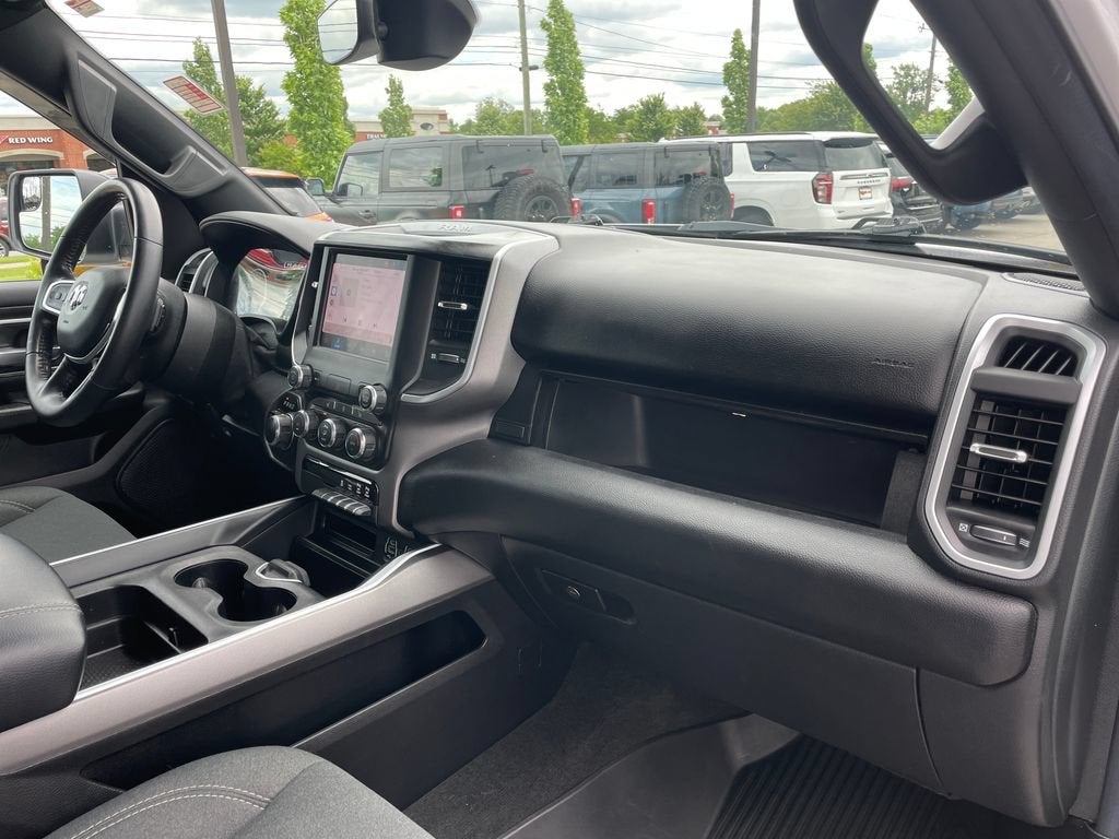 2022 RAM 1500 Big Horn Quad Cab 4x4 6'4" Box