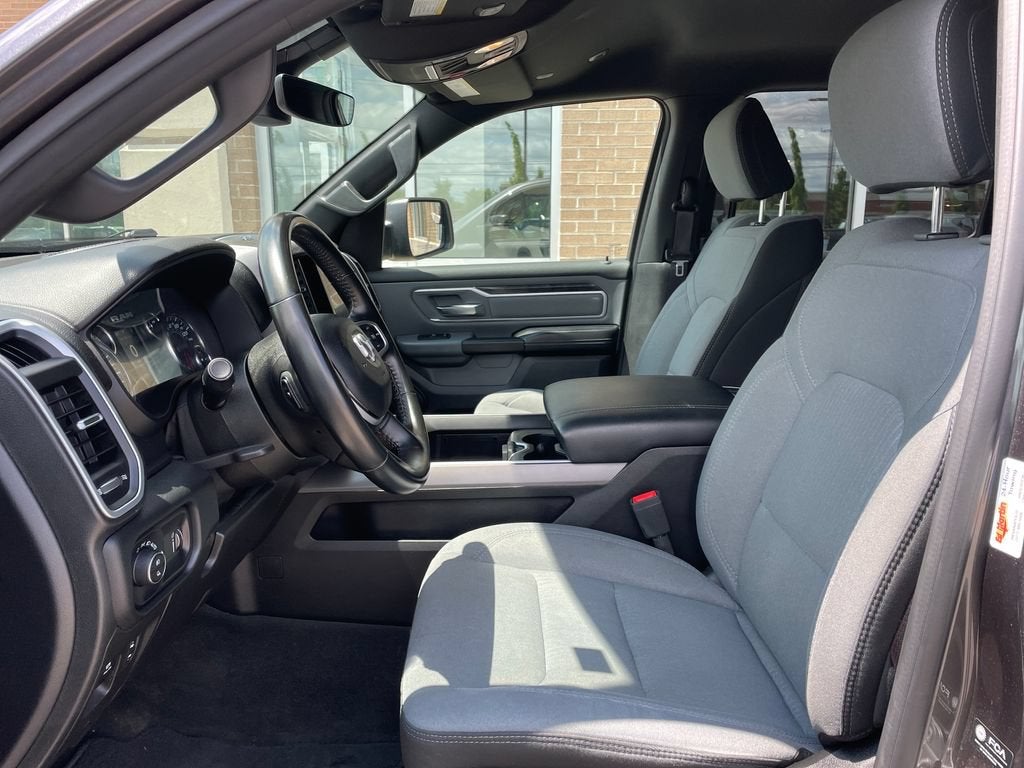 2021 RAM 1500 Big Horn Crew Cab 4x4 5'7" Box