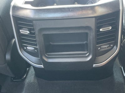2021 RAM 1500 Big Horn Crew Cab 4x4 5'7" Box