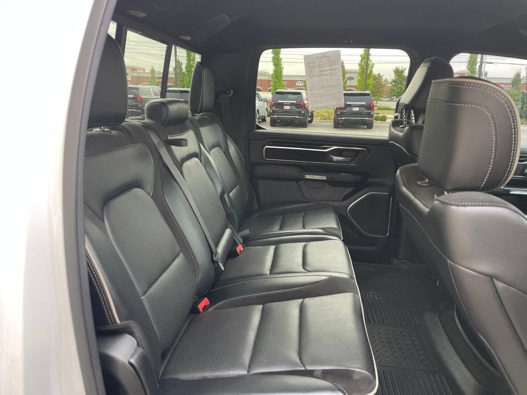 2021 RAM 1500 Laramie Crew Cab 4x4 5'7" Box