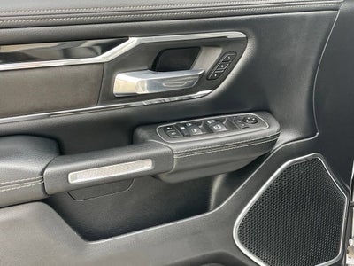 2021 RAM 1500 Laramie Crew Cab 4x4 5'7" Box