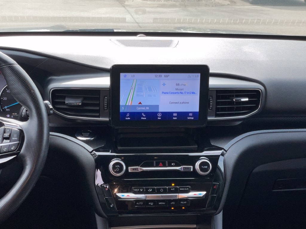 2022 Ford Explorer ST-Line