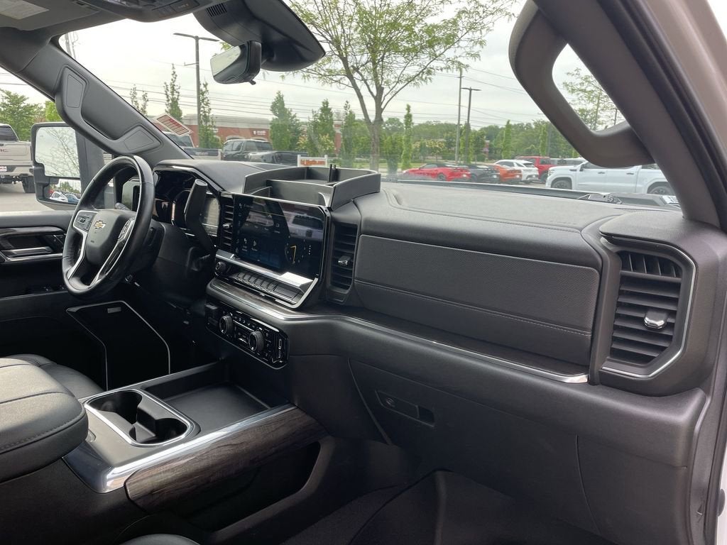 2024 Chevrolet Silverado 3500 HD LTZ DRW