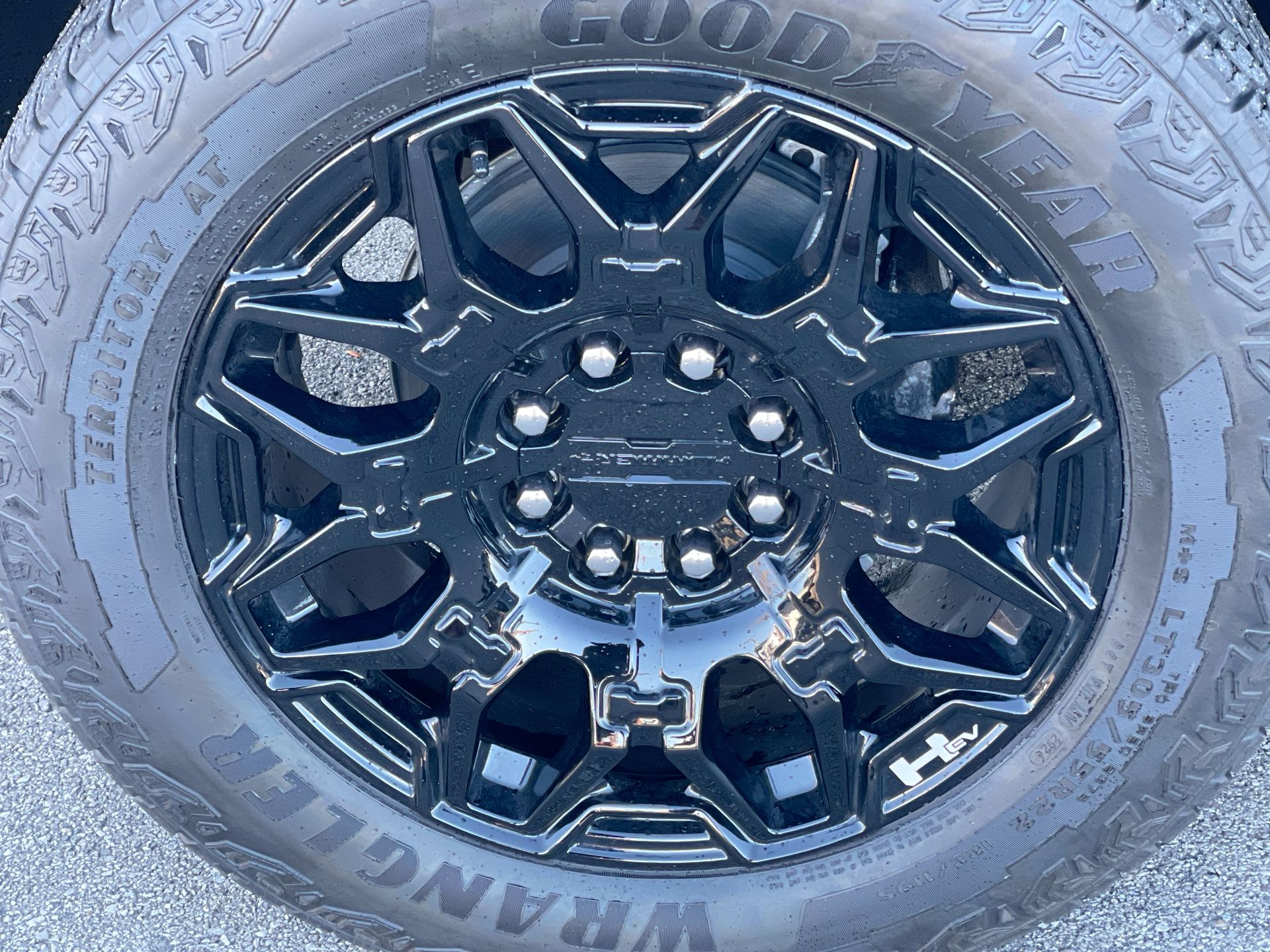 2025 GMC HUMMER EV SUV 2X