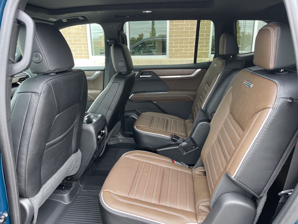2027 GMC Acadia Denali Ultimate