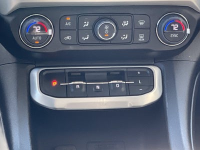 2022 GMC Acadia SLT