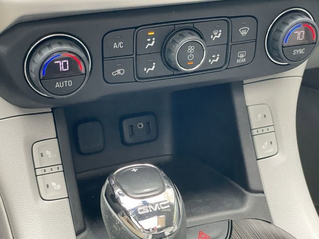 2018 GMC Acadia SLT