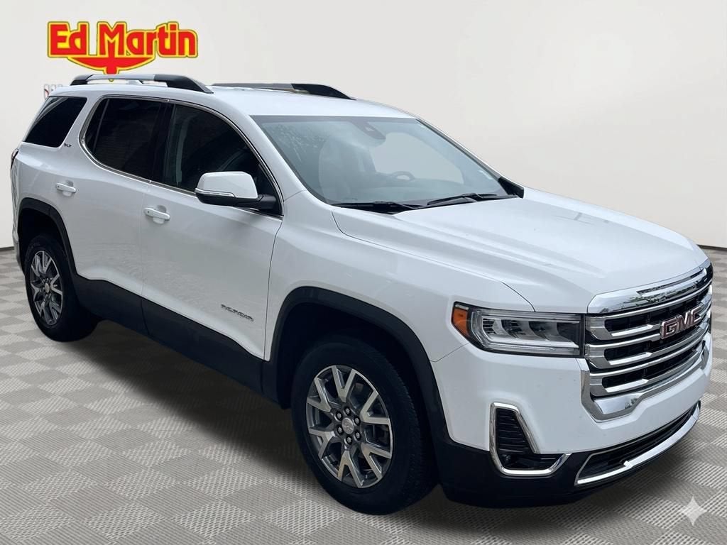 2023 GMC Acadia SLT