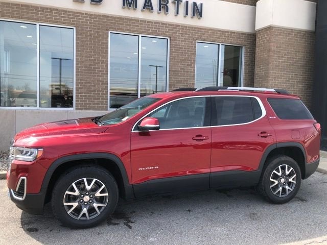 2023 GMC Acadia SLE
