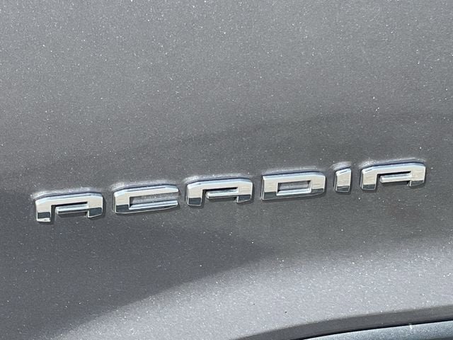 2020 GMC Acadia SLT