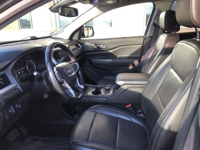 2020 GMC Acadia SLT