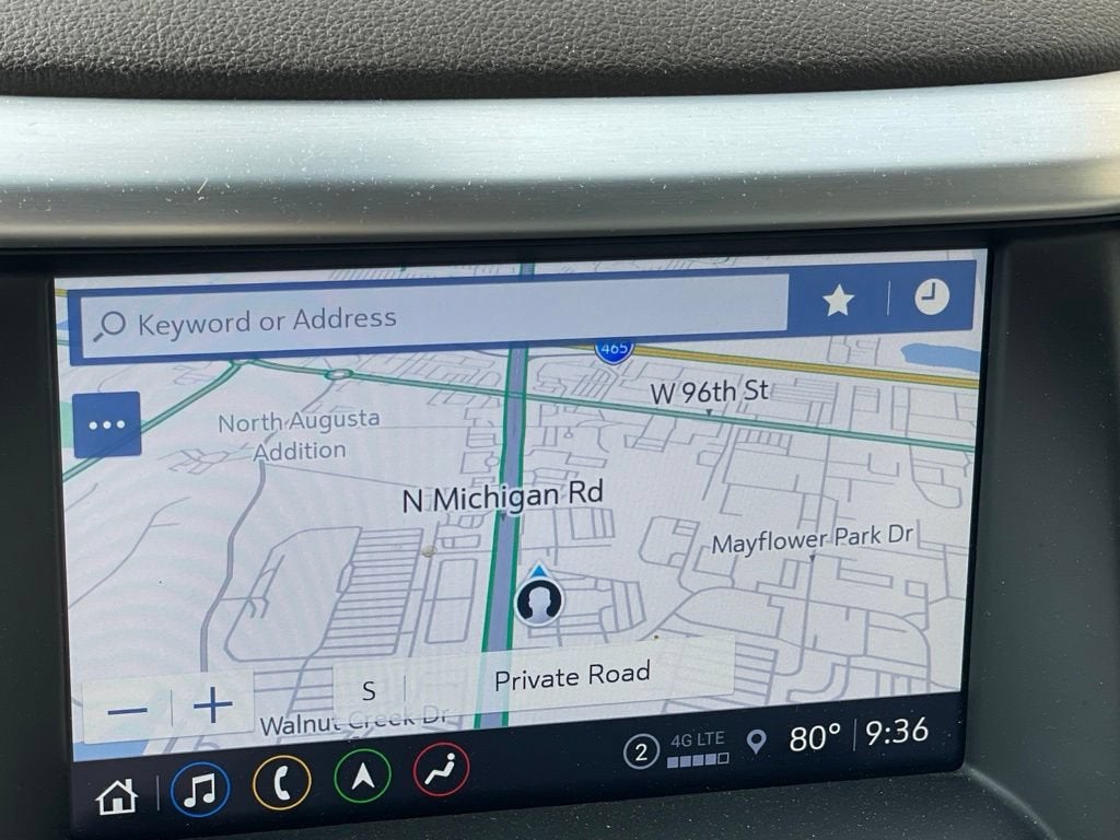 2023 GMC Acadia SLT
