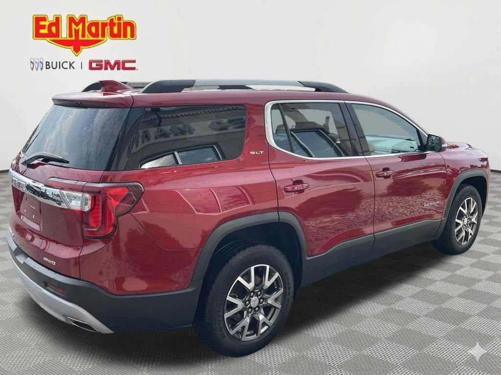 2023 GMC Acadia SLT