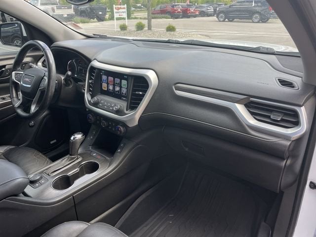 2018 GMC Acadia SLT