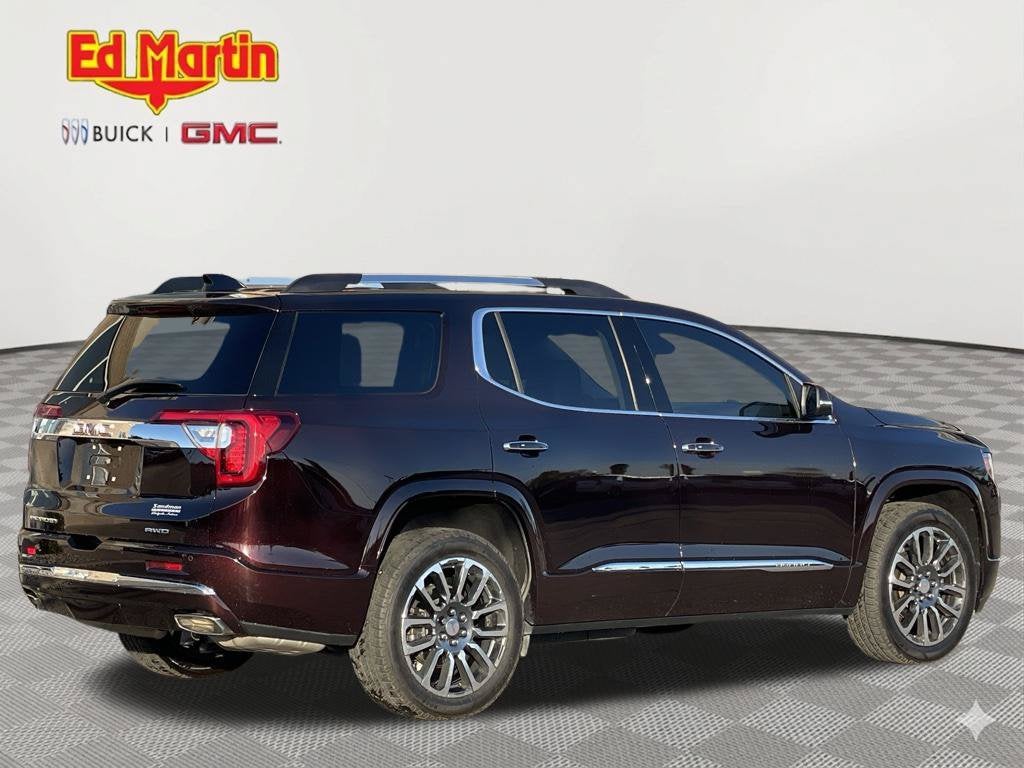 2020 GMC Acadia Denali