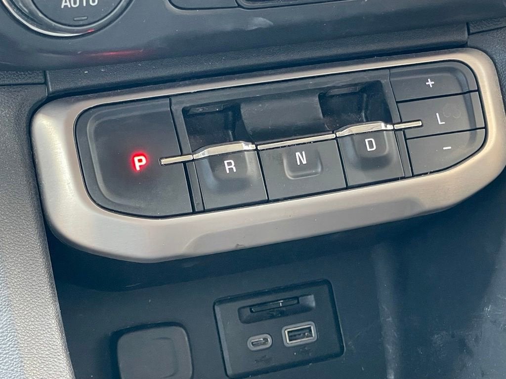 2020 GMC Acadia Denali