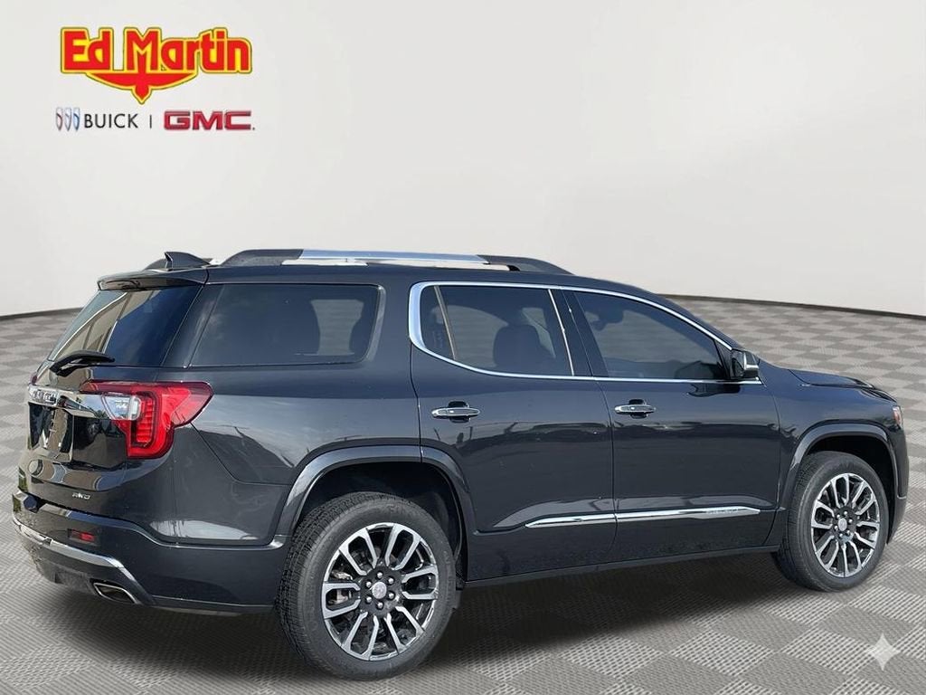 2020 GMC Acadia Denali