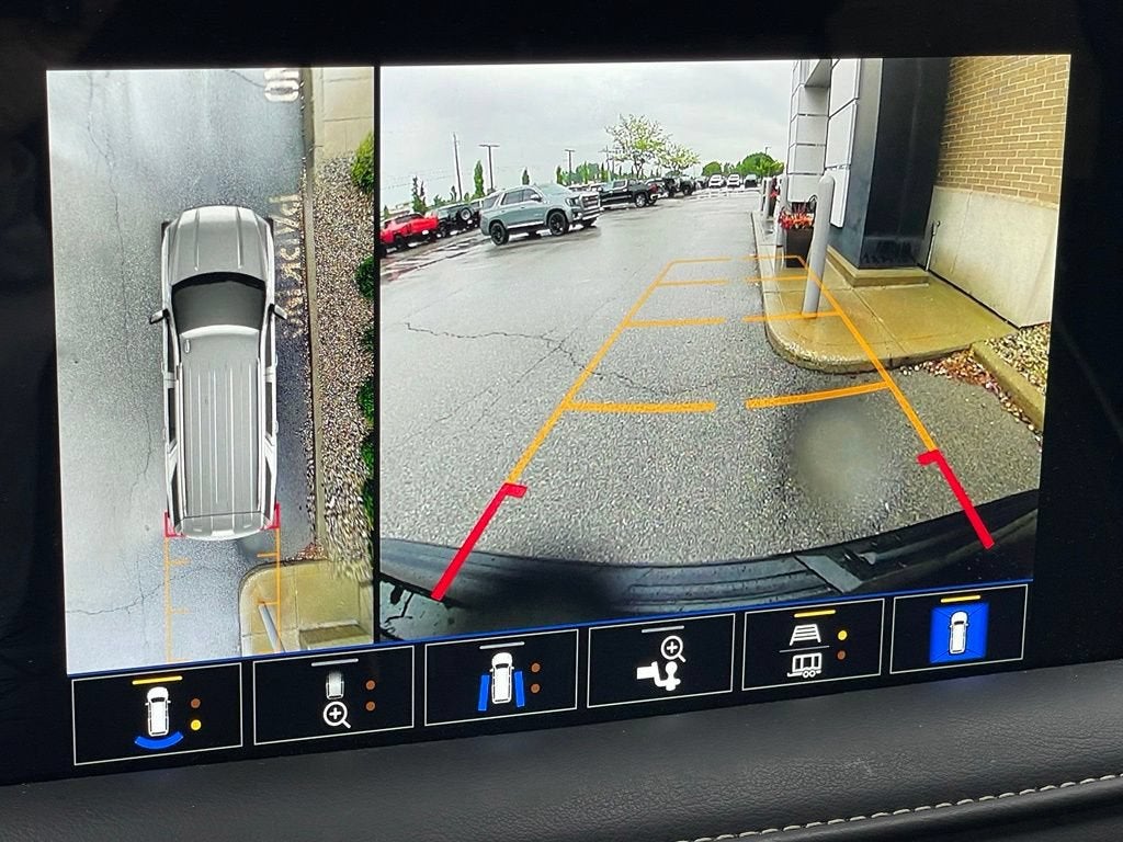 2024 GMC Yukon SLT