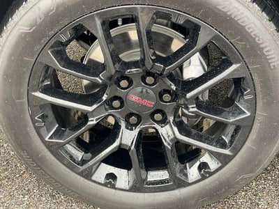 2024 GMC Yukon SLT