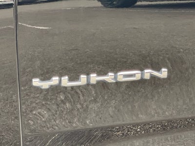 2022 GMC Yukon SLT