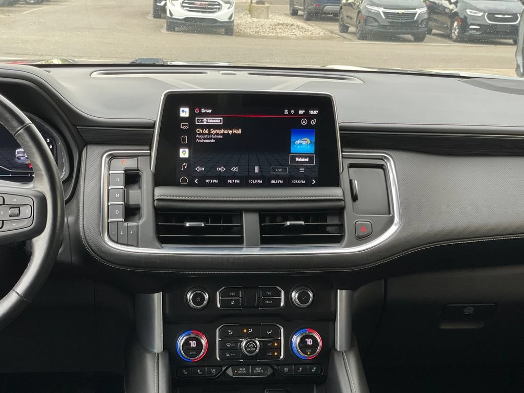 2022 GMC Yukon SLT