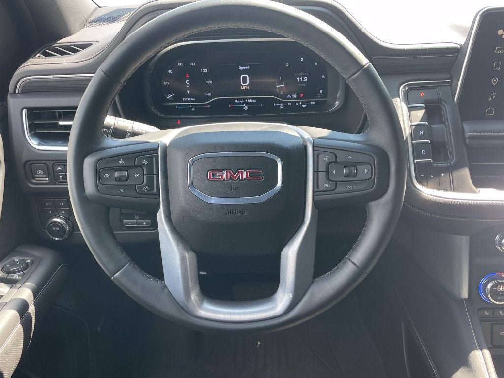 2024 GMC Yukon SLT