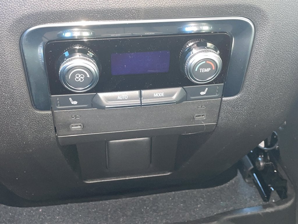 2027 GMC Yukon Elevation