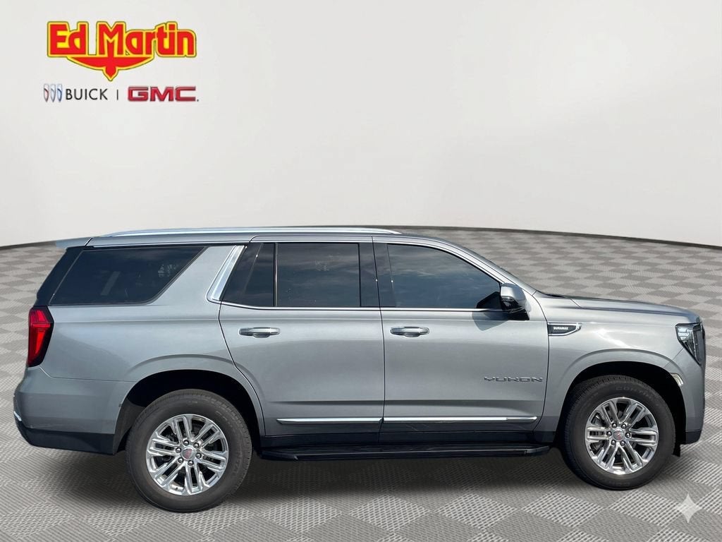 2023 GMC Yukon SLT