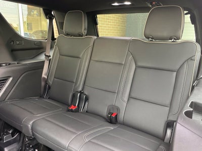 2025 GMC Yukon Elevation