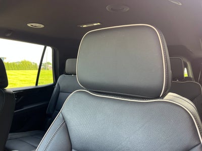 2025 GMC Yukon Elevation