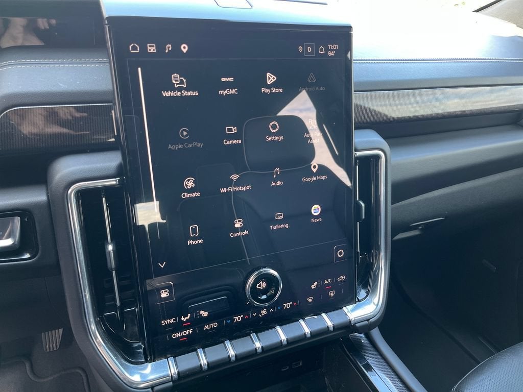 2025 GMC Yukon Elevation
