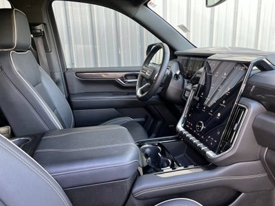 2025 GMC Yukon Elevation