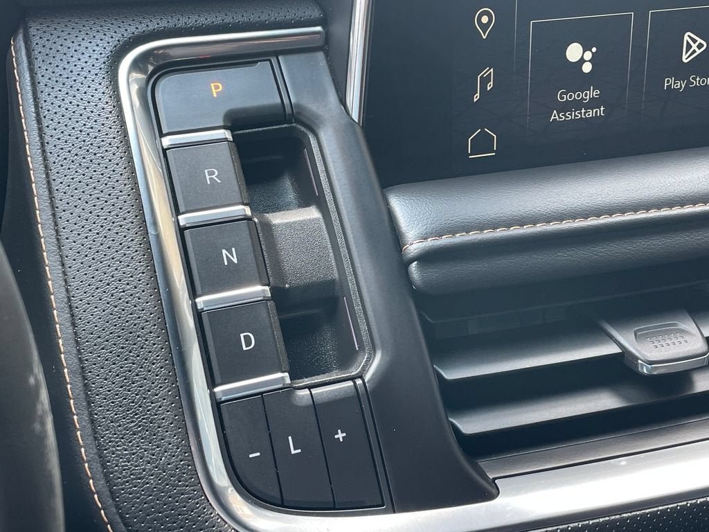 2024 GMC Yukon AT4
