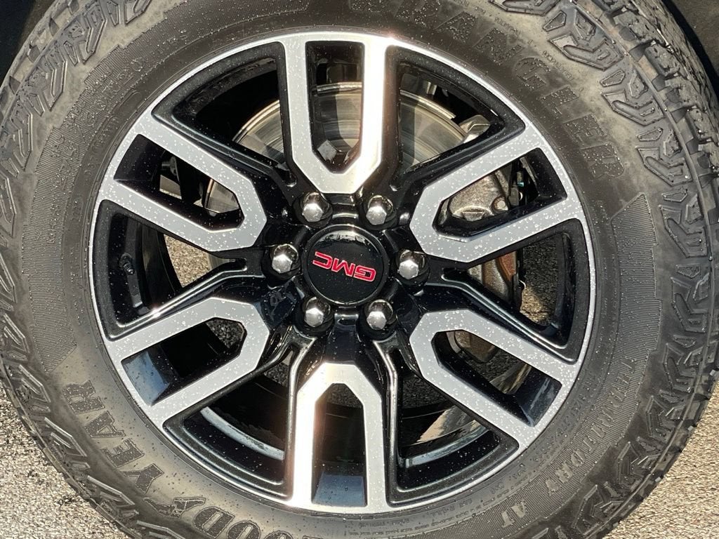 2024 GMC Yukon AT4