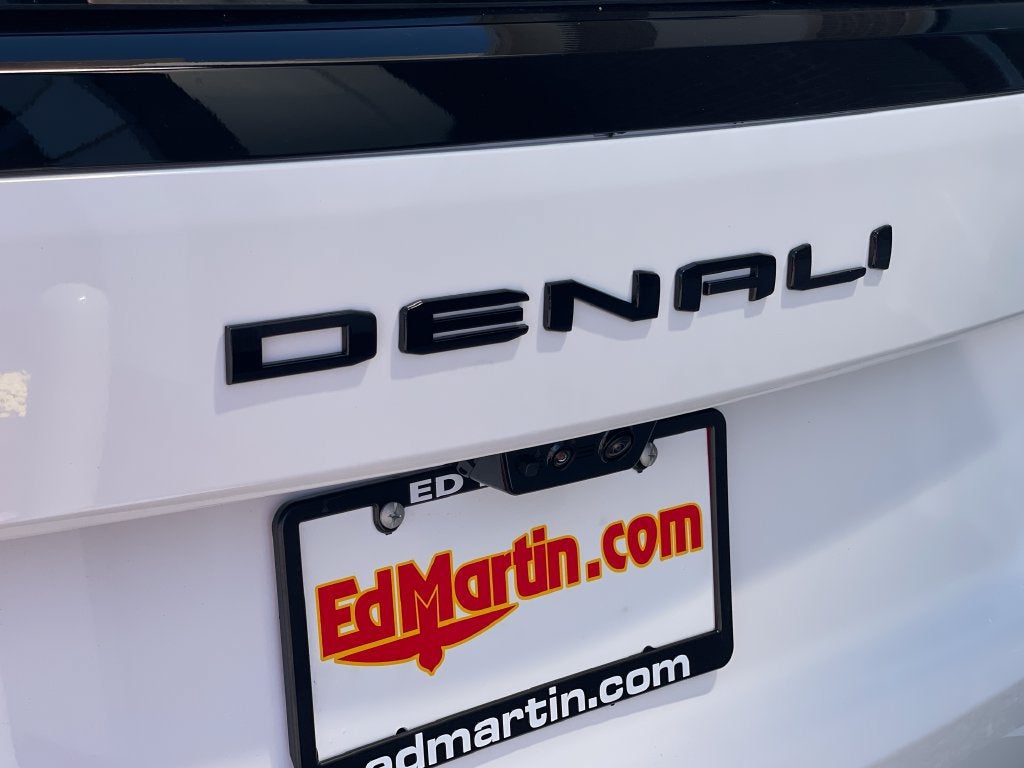 2027 GMC Yukon Denali