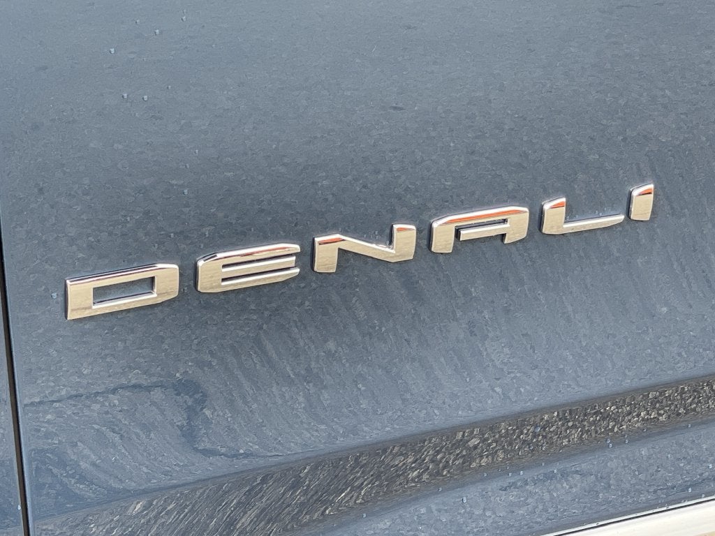 2027 GMC Yukon Denali