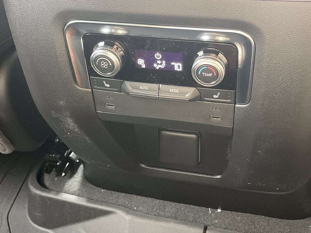 2027 GMC Yukon Denali
