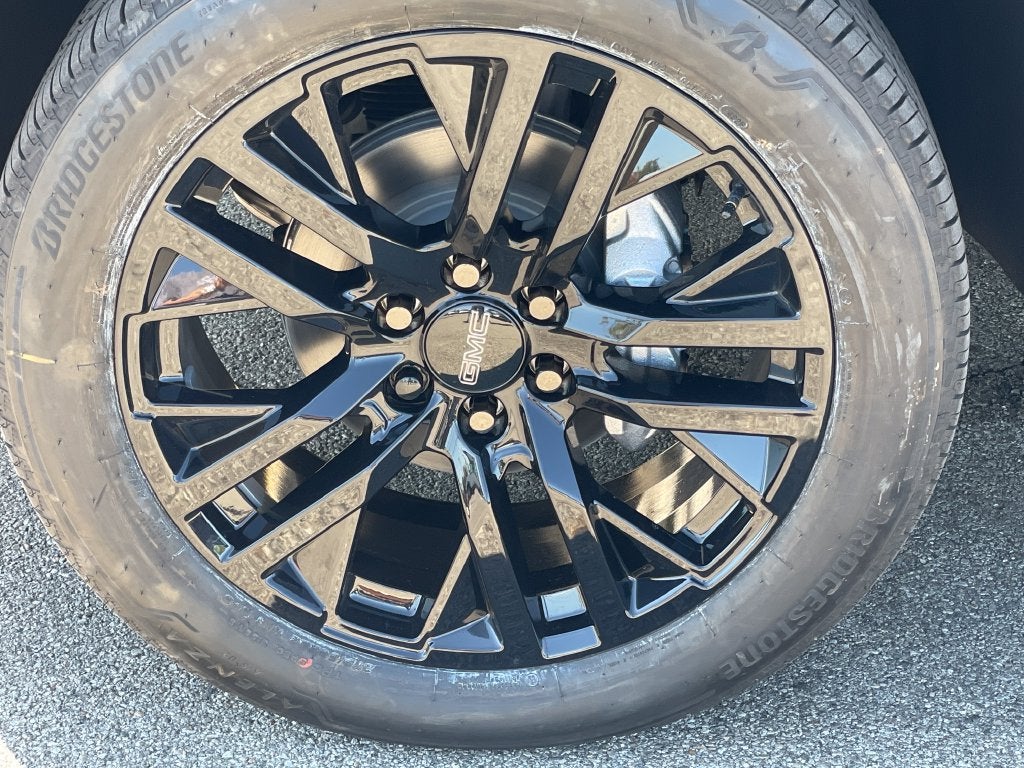 2027 GMC Yukon Denali